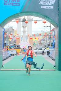 BIB: 
                            <button type="button" onclick="openModal(21761894)" class="btn btn-primary btn-sm float-right btn-popup" data-toggle="modal" data-target=".modal-high-quality">
                        <i class="fas fa-shopping-cart"></i> Add to Cart
                    </button>
                                            <button type="button" onclick="isThisMe(21761894, true)" class="btn btn-success btn-sm float-right btn-popup btn-isme hidden" data-toggle="tooltip" data-placement="bottom" title="นี่คือรูปของคุณใช่ไหม คลิกที่นี่เพื่อเอาเข้าอัลบั้ม">
                        <i class="fas fa-plus"></i> Add to album
                    </button>
                    <button type="button" onclick="isThisMe(21761894, false)" class="btn btn-warning btn-sm float-right btn-popup btn-isnotme hidden">
                        <i class="fas fa-ban"></i> Remove from album
                    </button>